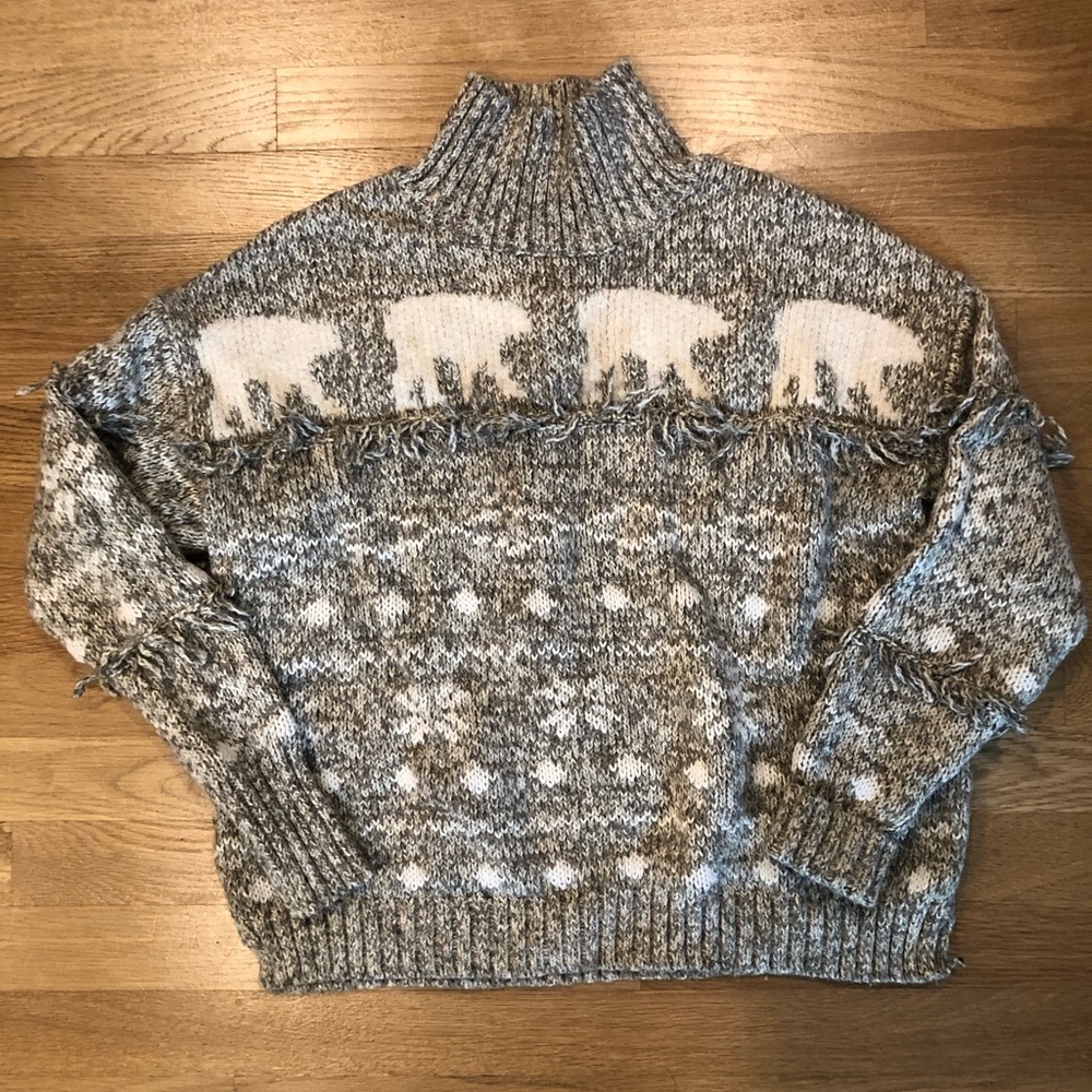 Gray Patterned Women’s Sweater